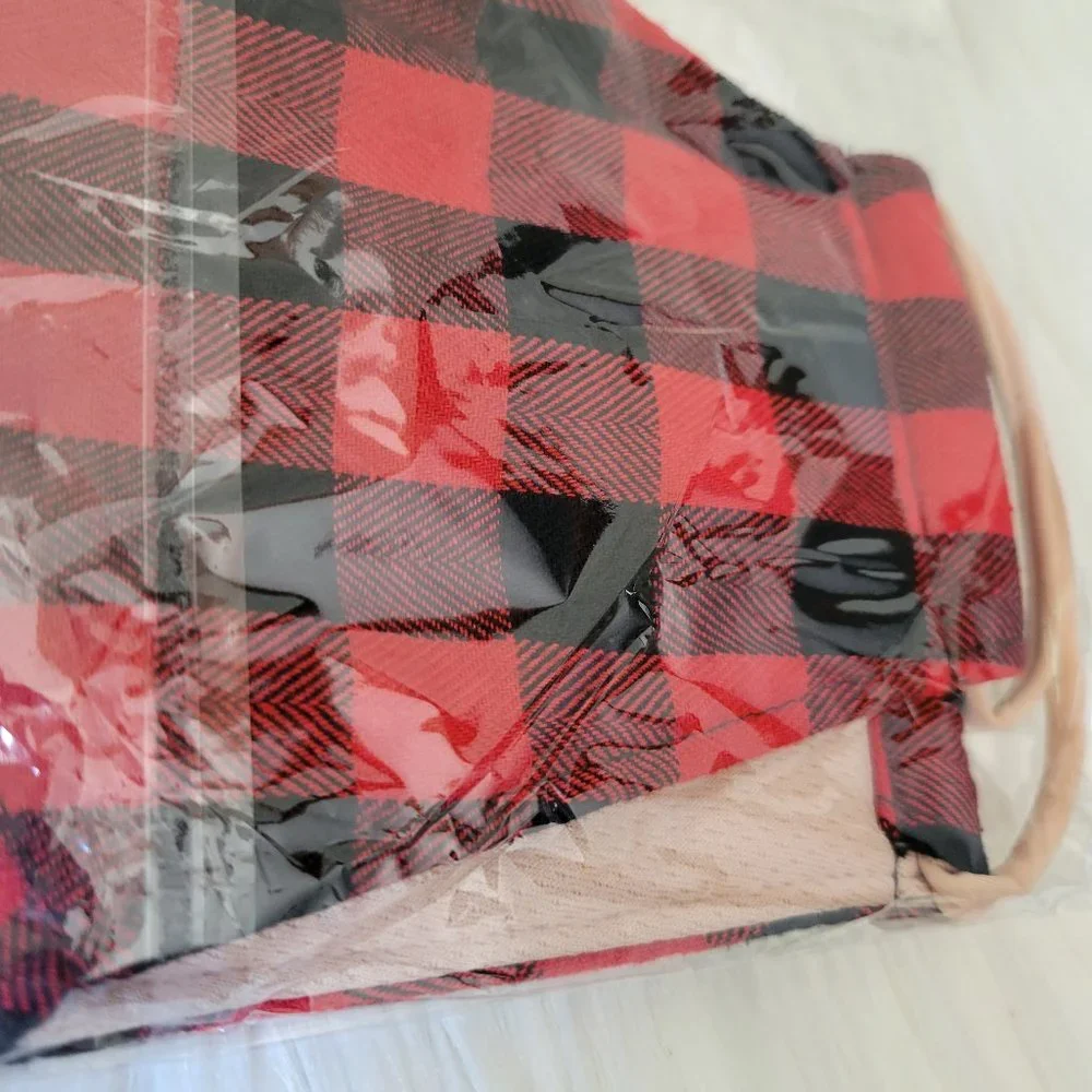 Red Checkered Face Mask